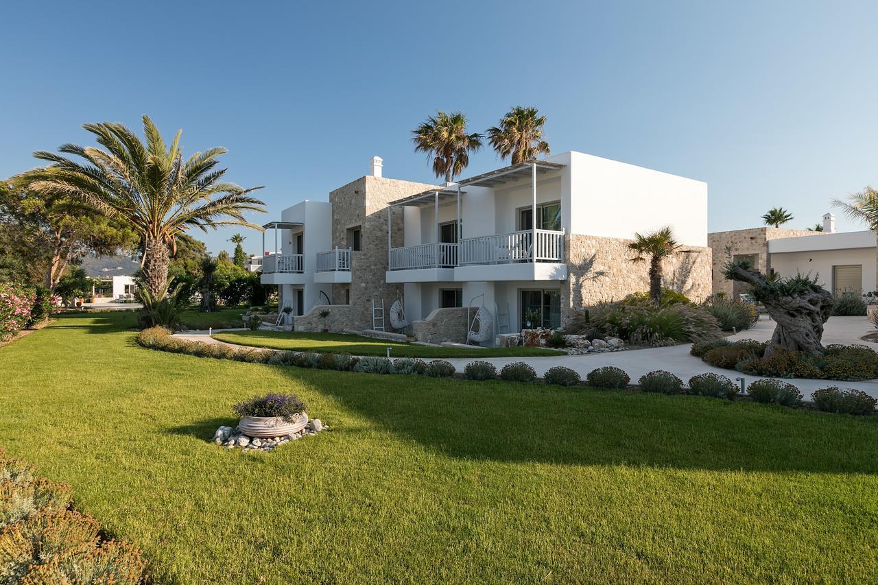 White Pearls-Adults Only Luxury Suites Cos Exterior foto